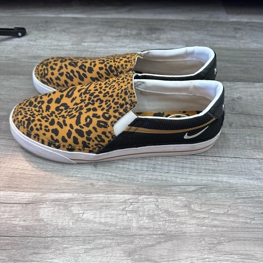 Nike Leopard Print Flats
